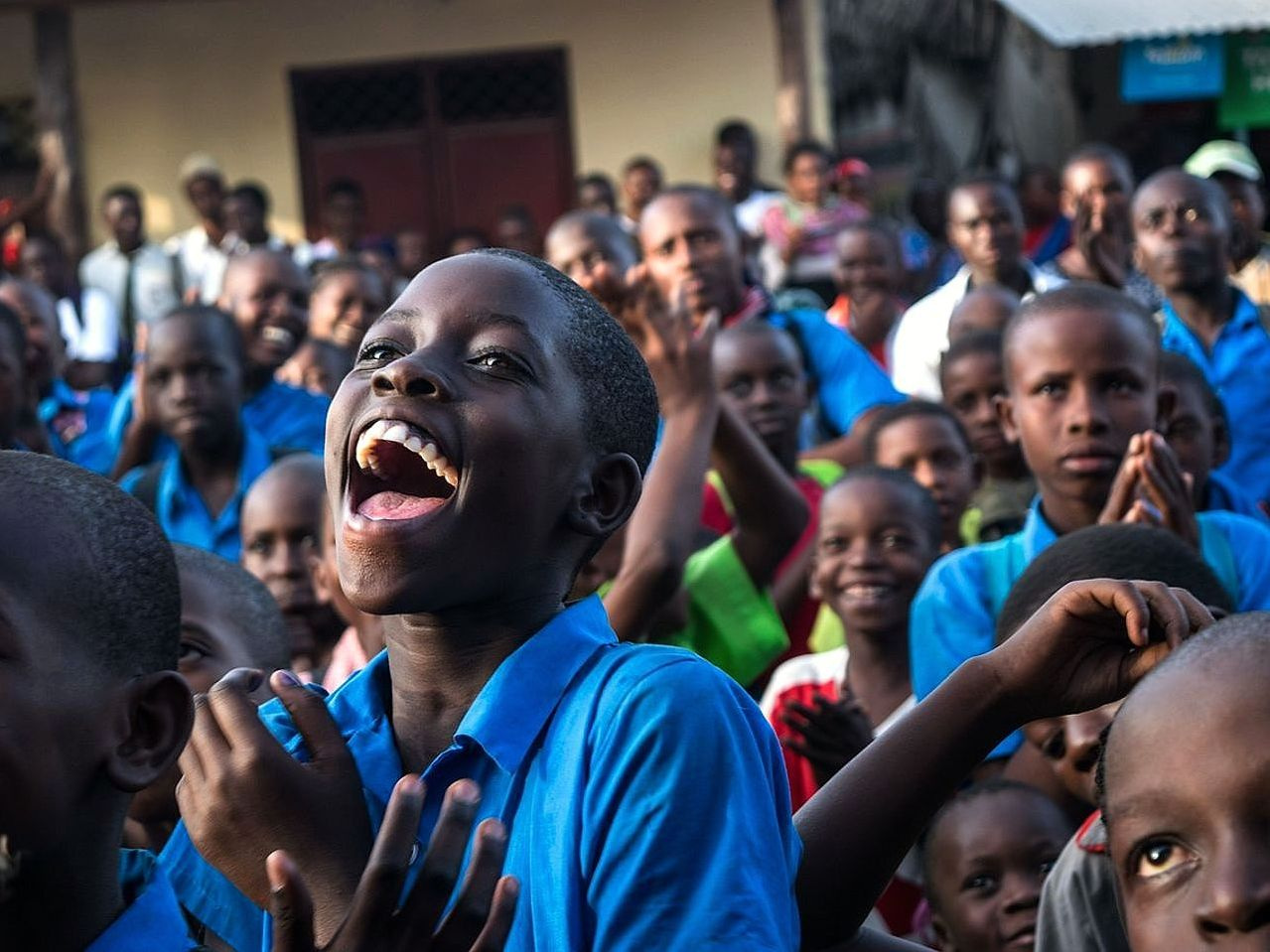 Risadas Infinitas no Funhouse Espelhado